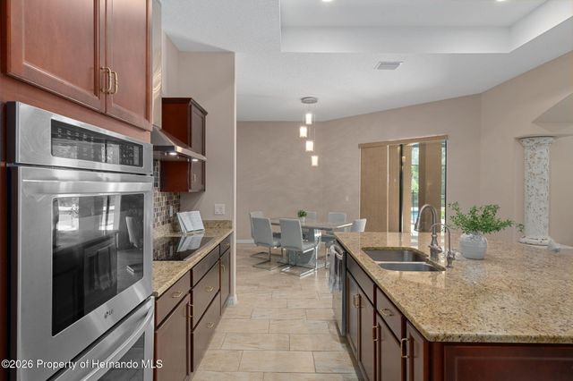 222 Suncoast Boulevard, Spring Hill, FL 34608