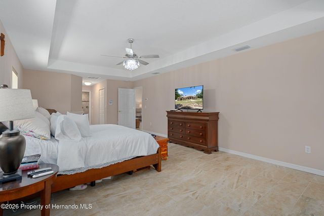 222 Suncoast Boulevard, Spring Hill, FL 34608