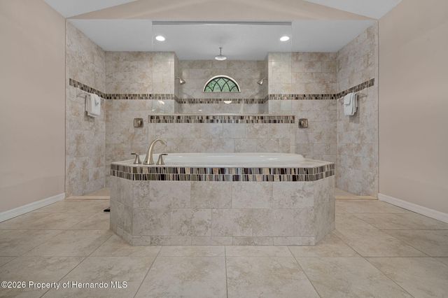 222 Suncoast Boulevard, Spring Hill, FL 34608