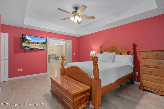222 Suncoast Boulevard, Spring Hill, FL 34608