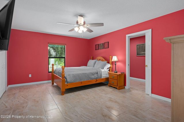 222 Suncoast Boulevard, Spring Hill, FL 34608