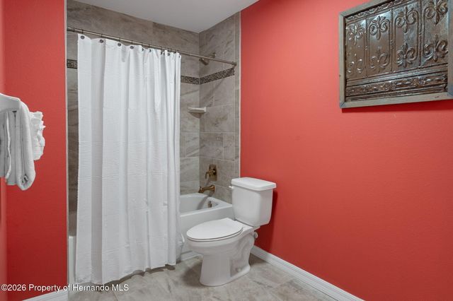 222 Suncoast Boulevard, Spring Hill, FL 34608