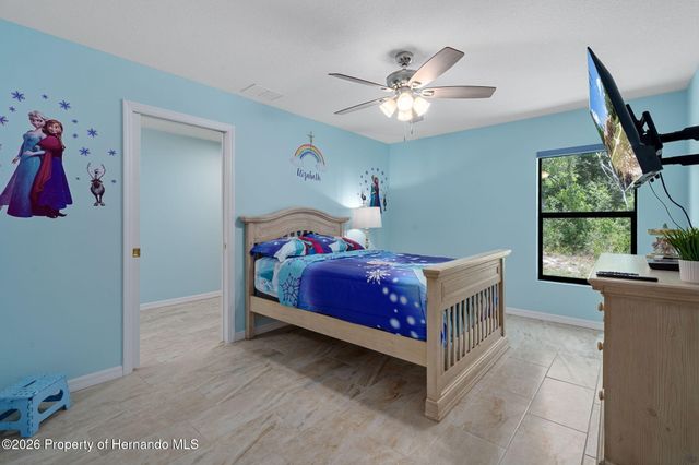 222 Suncoast Boulevard, Spring Hill, FL 34608