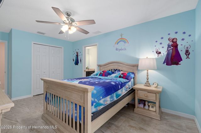 222 Suncoast Boulevard, Spring Hill, FL 34608