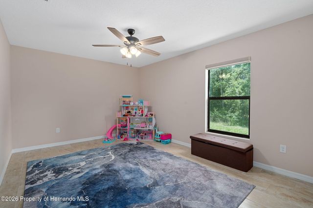 222 Suncoast Boulevard, Spring Hill, FL 34608