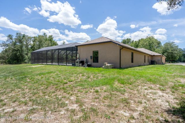 222 Suncoast Boulevard, Spring Hill, FL 34608