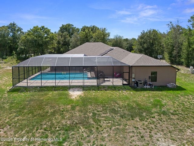 222 Suncoast Boulevard, Spring Hill, FL 34608