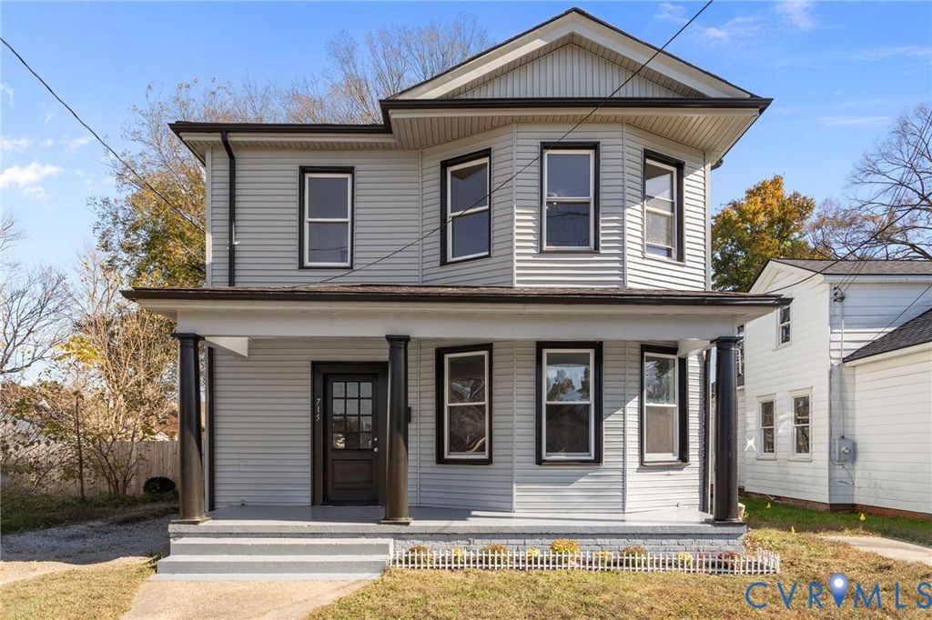 715 Lafayette Ave, Colonial Heights, VA 23834