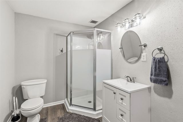 3704 SE Redbud Court, Ankeny, IA 50021