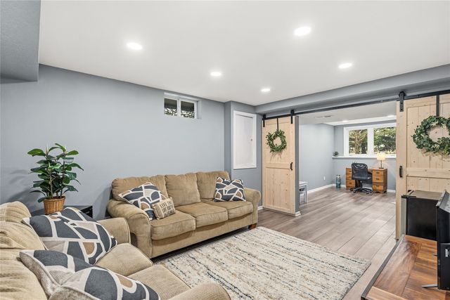 3704 SE Redbud Court, Ankeny, IA 50021