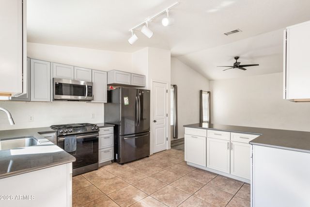 1594 Mission Viejo Drive, Sierra Vista, AZ 85635