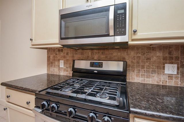 16407 N Eldridge Parkway C, Tomball, TX 77377