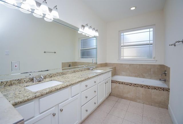 16407 N Eldridge Parkway C, Tomball, TX 77377