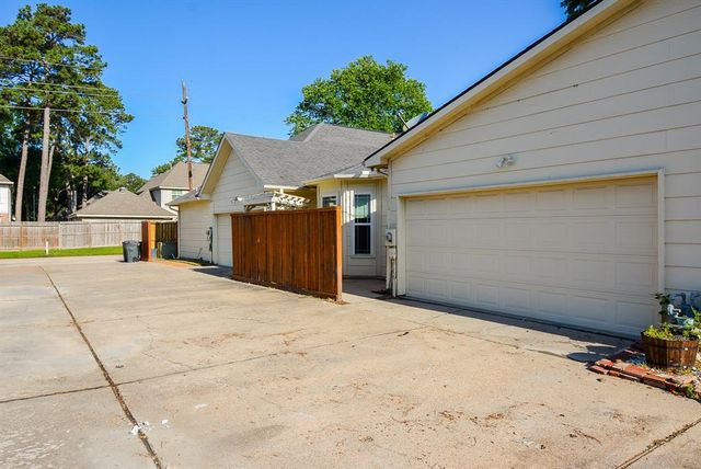 16407 N Eldridge Parkway C, Tomball, TX 77377