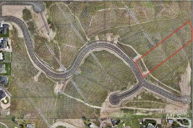 8122 Quail Hollow Dr, Middleton, ID 83644