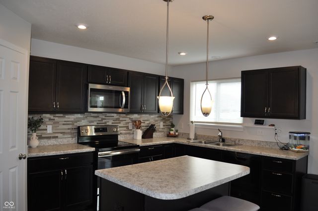 2396 Boneset Drive, Plainfield, IN 46168