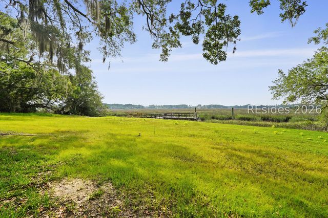 141 Cherry Point Rd S, Okatie, SC 29909