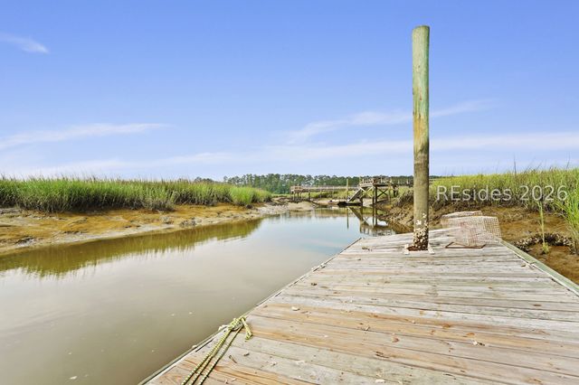 141 Cherry Point Rd S, Okatie, SC 29909