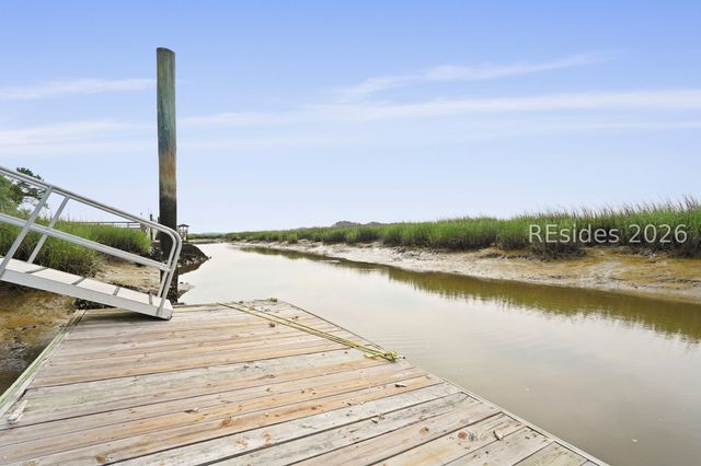 141 Cherry Point Rd S, Okatie, SC 29909