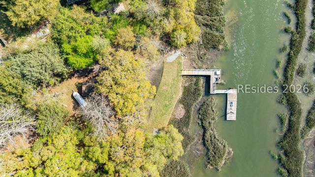 141 Cherry Point Rd S, Okatie, SC 29909
