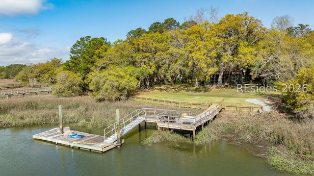 141 Cherry Point Rd S, Okatie, SC 29909