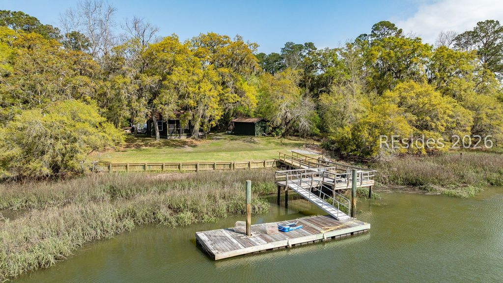 141 Cherry Point Rd S, Okatie, SC 29909