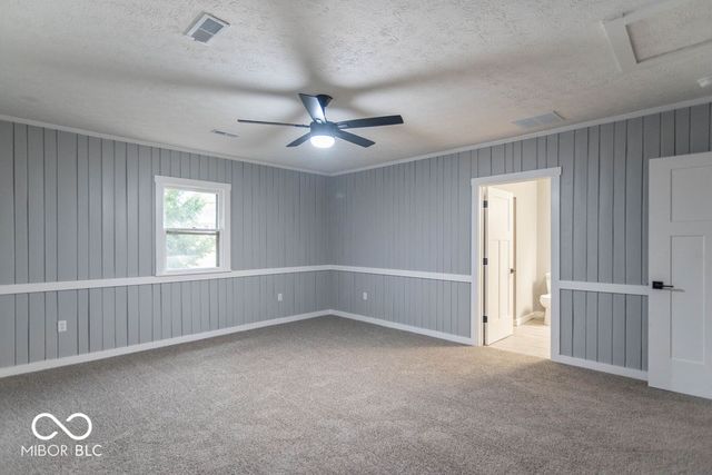 1649 W County Road 100 N, Greencastle, IN 46135