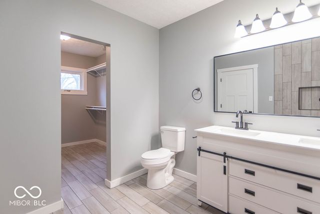 1649 W County Road 100 N, Greencastle, IN 46135