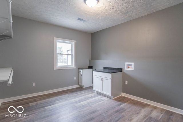 1649 W County Road 100 N, Greencastle, IN 46135