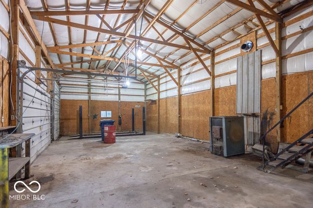 1649 W County Road 100 N, Greencastle, IN 46135