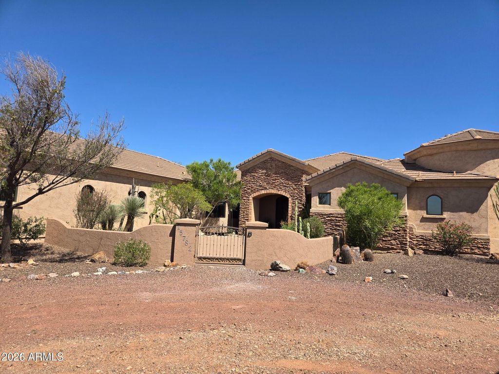 15782 W MORNING VISTA Lane, Surprise, AZ 85387 — photo 2