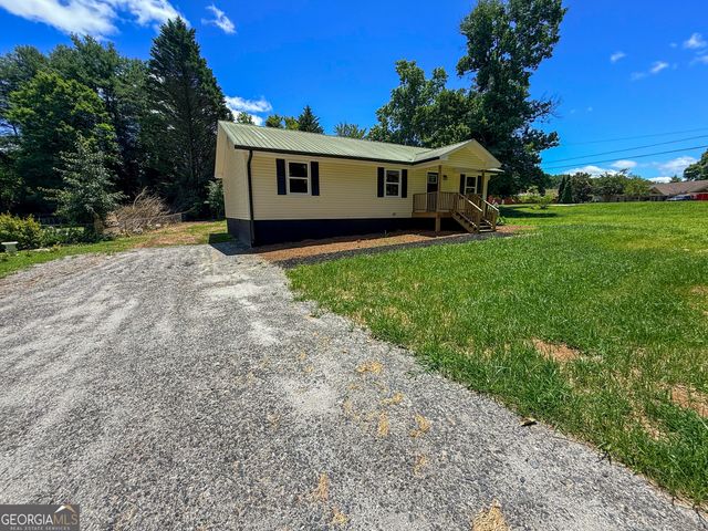 16 Veras Drive, Cleveland, GA 30528