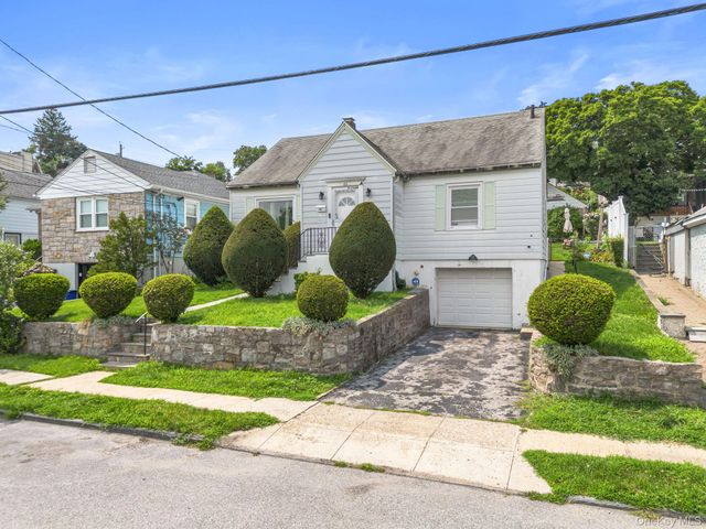 66 Murray Avenue, Yonkers, NY 10704