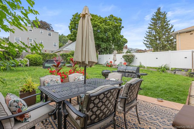 66 Murray Avenue, Yonkers, NY 10704