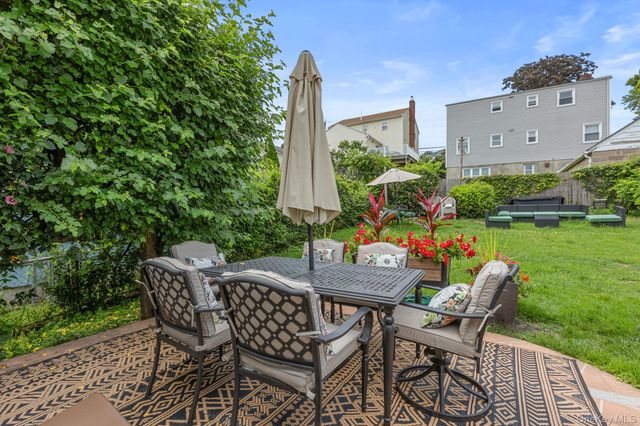 66 Murray Avenue, Yonkers, NY 10704