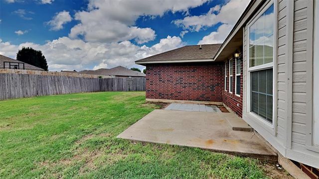 1109 Westridge, Yukon, OK 73099
