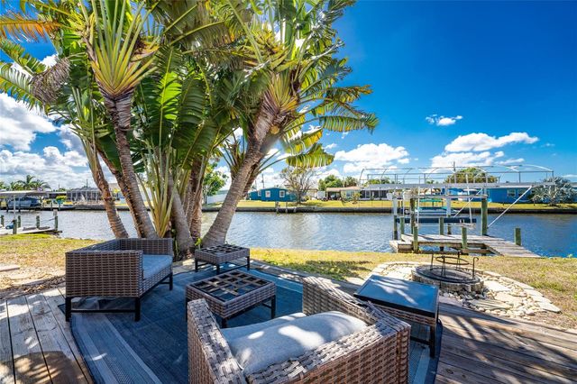 494 NOTSON TERRACE, Port Charlotte, FL 33952