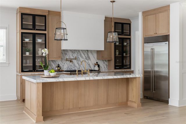 3010 S KEATS STREET, Tampa, FL 33629