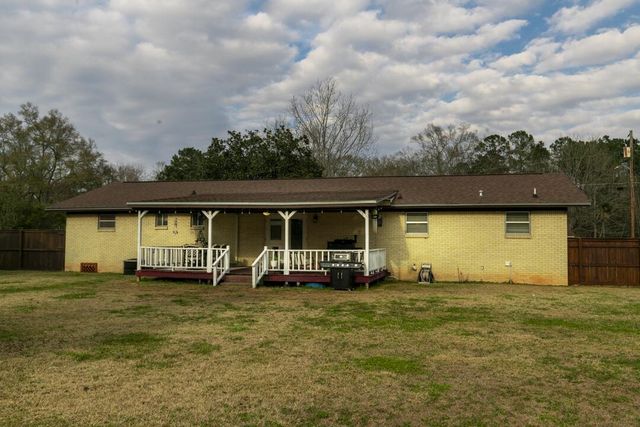 113 Green Hill Dr., Petal, MS 39465