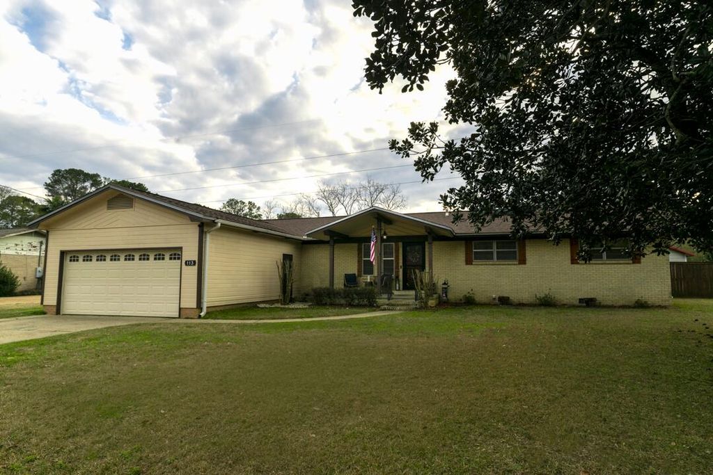 113 Green Hill Dr., Petal, MS 39465