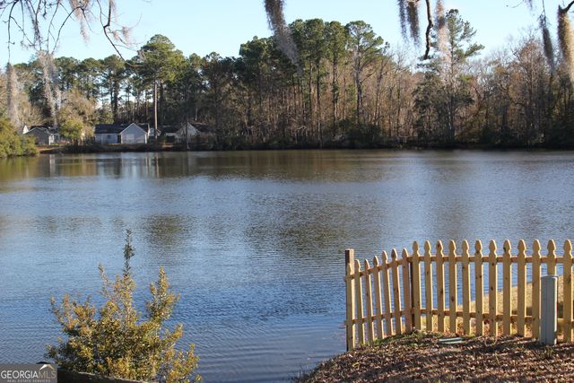 216 Cypress Drive, Kingsland, GA 31548