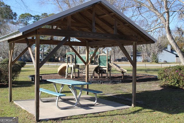 216 Cypress Drive, Kingsland, GA 31548