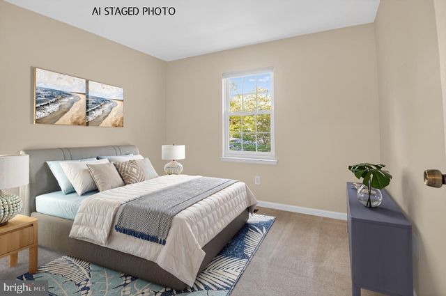 8923 PARK FOREST DR, Springfield, VA 22152