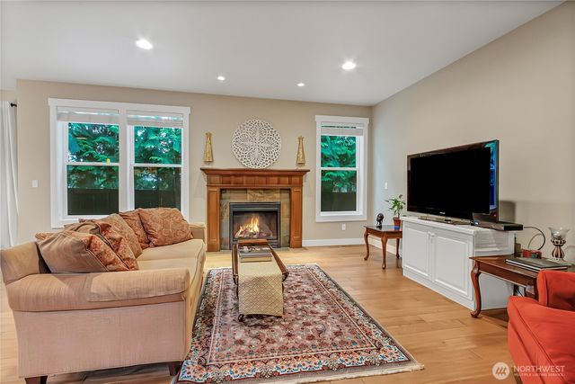 6408 86th Avenue W, University Place, WA 98467