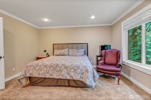 6408 86th Avenue W, University Place, WA 98467