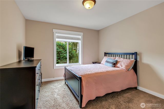 6408 86th Avenue W, University Place, WA 98467