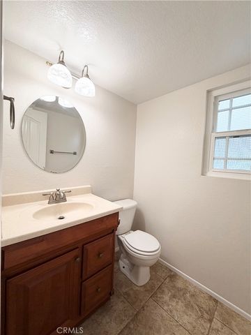 29313 Clear View Lane, Highland, CA 92346