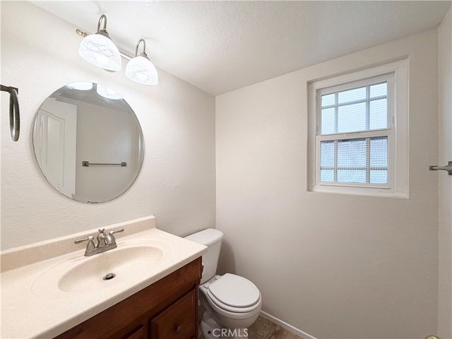 29313 Clear View Lane, Highland, CA 92346