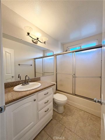 29313 Clear View Lane, Highland, CA 92346