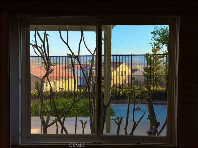 29313 Clear View Lane, Highland, CA 92346